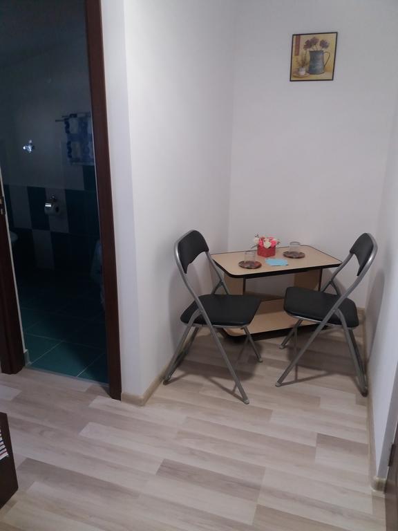 Casa Ariana Hotel Curtea De Arges Ngoại thất bức ảnh